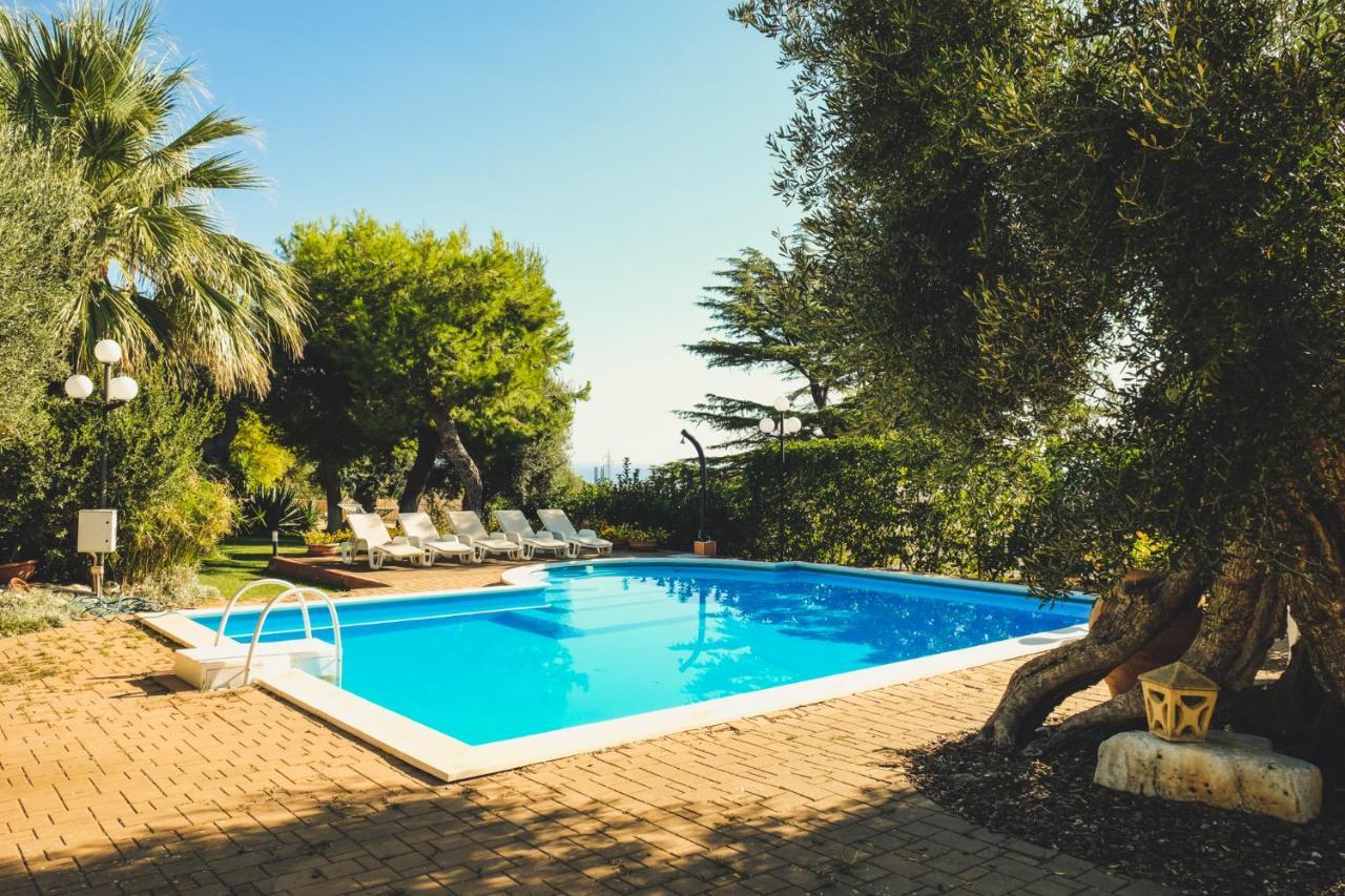 Villa Due Torri Cozzana ภายนอก รูปภาพ