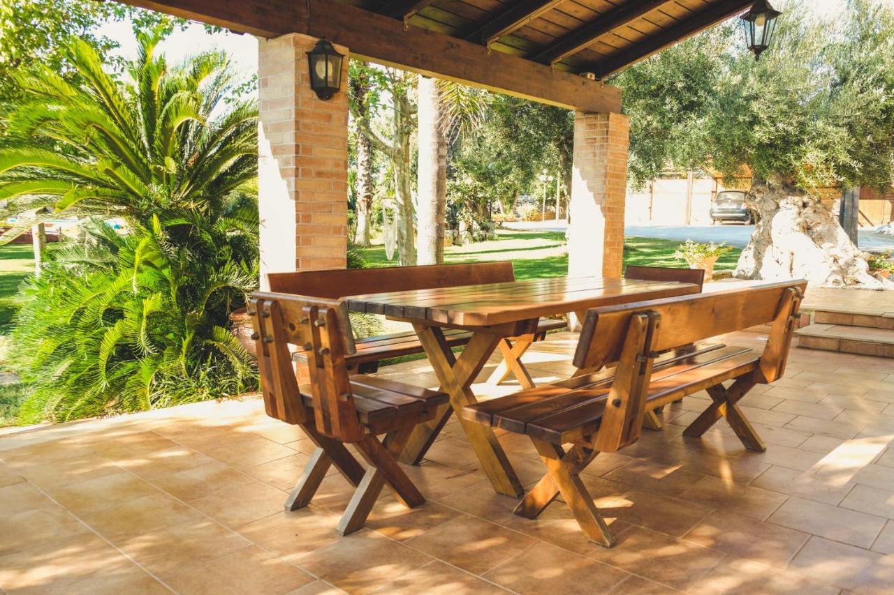 Villa Due Torri Cozzana ภายนอก รูปภาพ