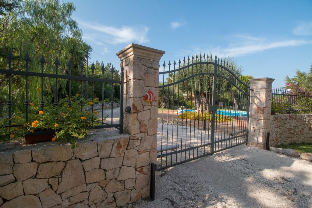 Villa Due Torri Cozzana ภายนอก รูปภาพ